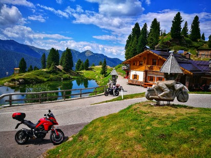 RIDE&TASTE: IN MOTO LAGO DI LEVICO TRENTINO